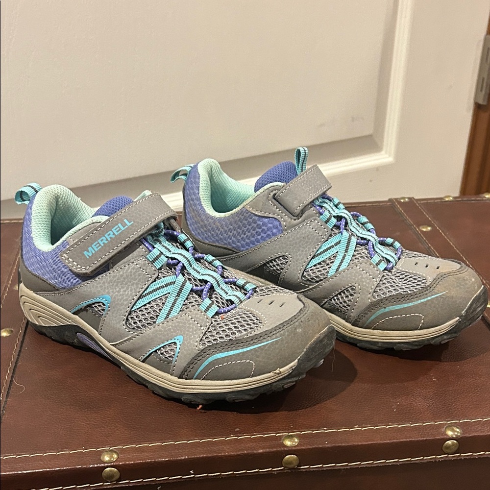 Merrell Trail Chaser Kids' Running/Hiking Sneakers Size 3 in Gray and Teal, VGC